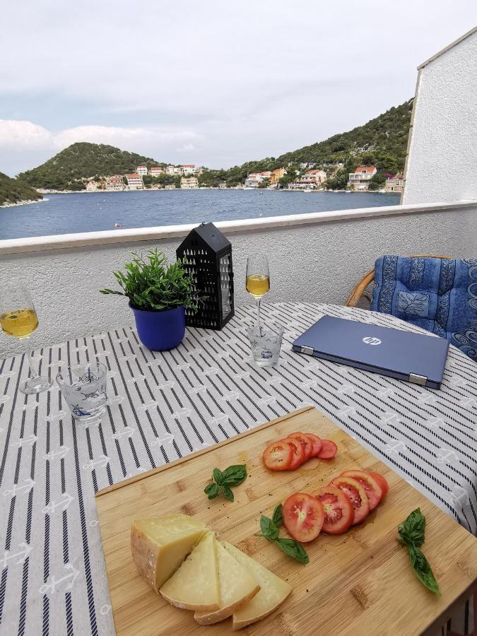 Apartments Marija Lastovo Exterior photo